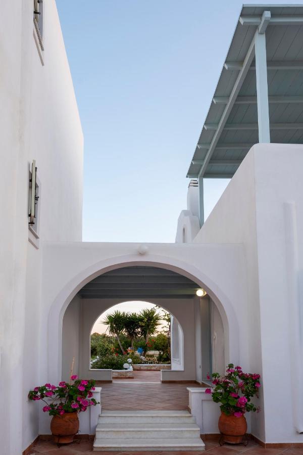 Paktia Villas Páros Exteriér fotografie